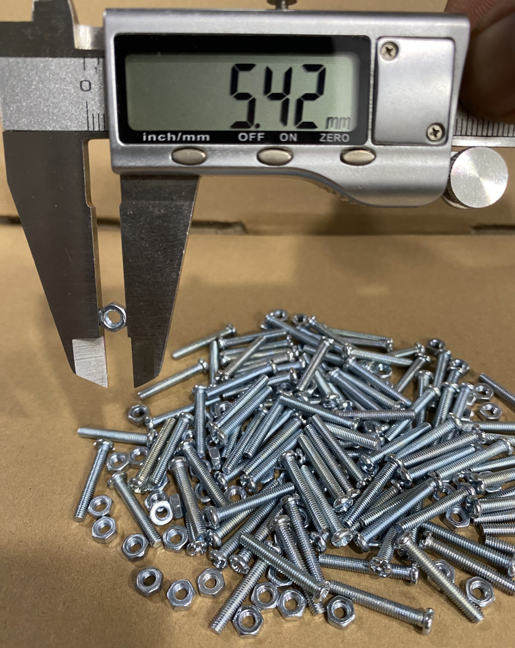 Ốc vít tán 3ly thân M3 dài 1cm/1.2cm/1.5cm/2cm/3cm/4cm/5cm