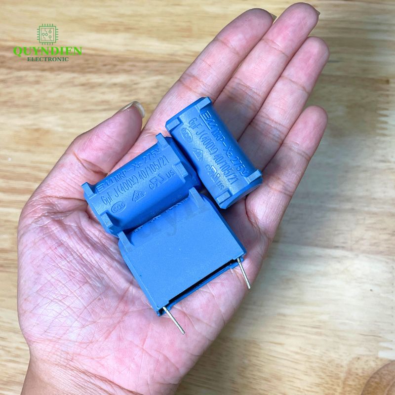 Tụ Bếp Từ 6uF 275VAC/400VDC Màu Đen Loại Đứng