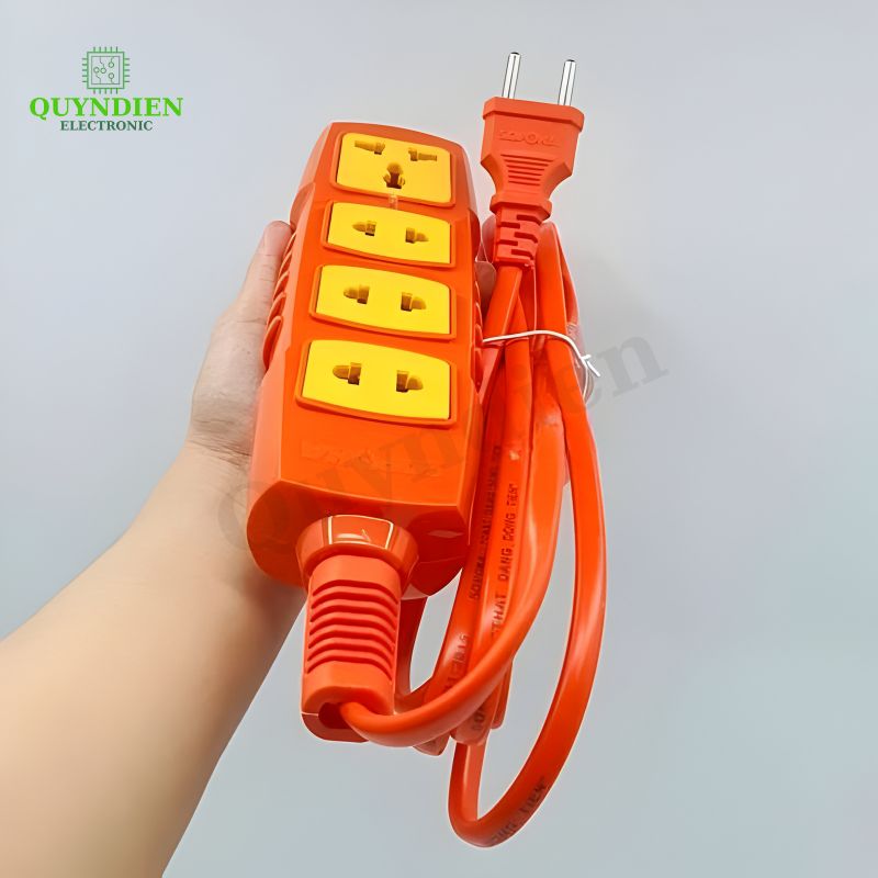 Ổ Cắm Siêu Tải 4 Lỗ Thẳng 3000W (Dây Dài 10 Mét)