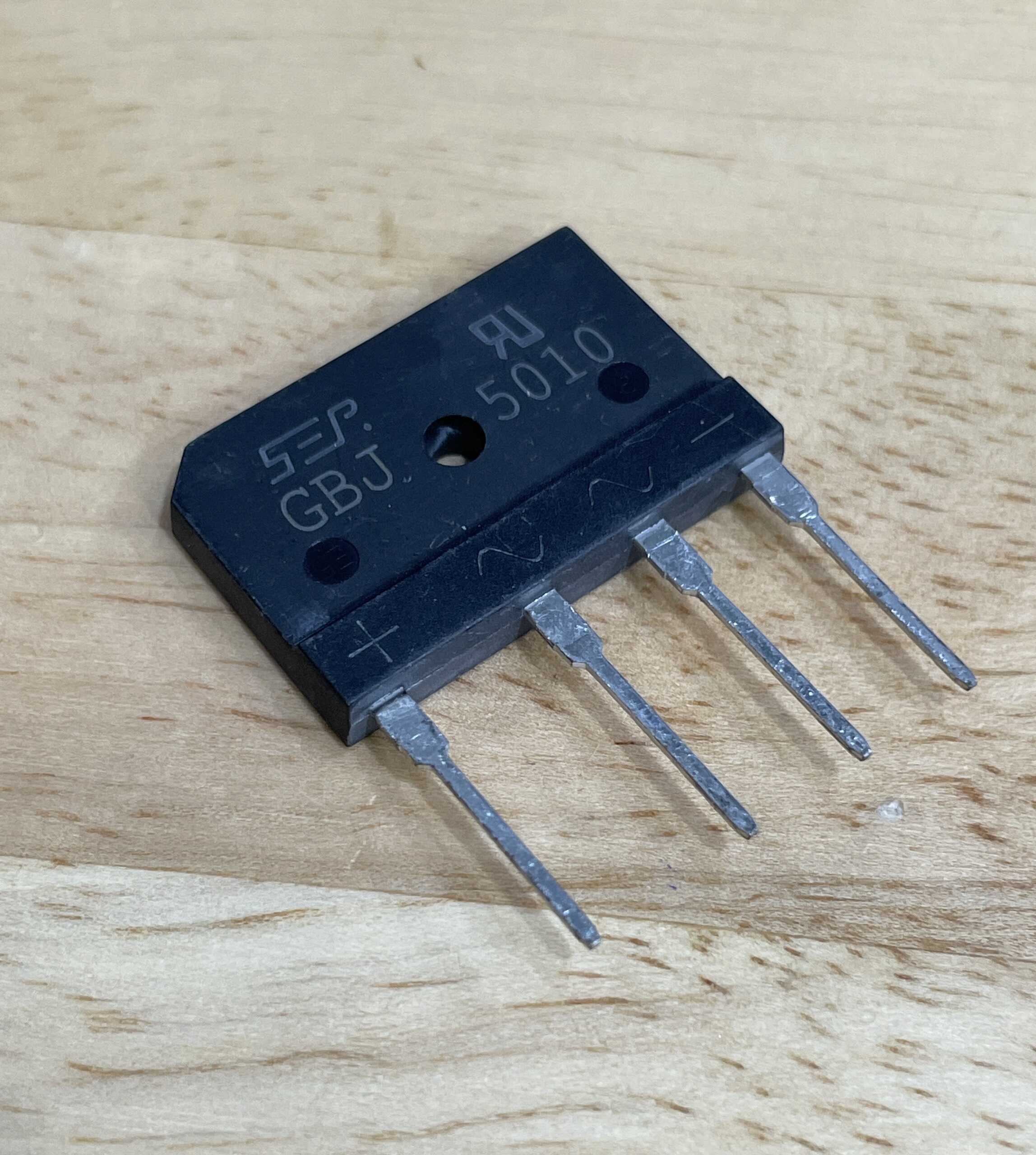 GBJ5010 Diode Cầu Dẹp 50A 1000V Mới