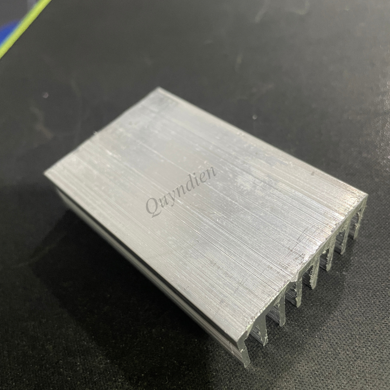 Nhôm Tản Nhiệt 8 Cánh Nhỏ 70x43x17mm