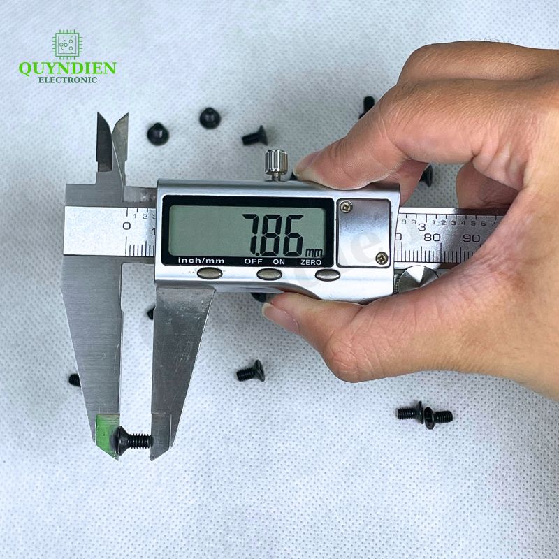 Ốc Vít Đầu COL M4 Ren Mịn 4mm Dài 8mm Đen