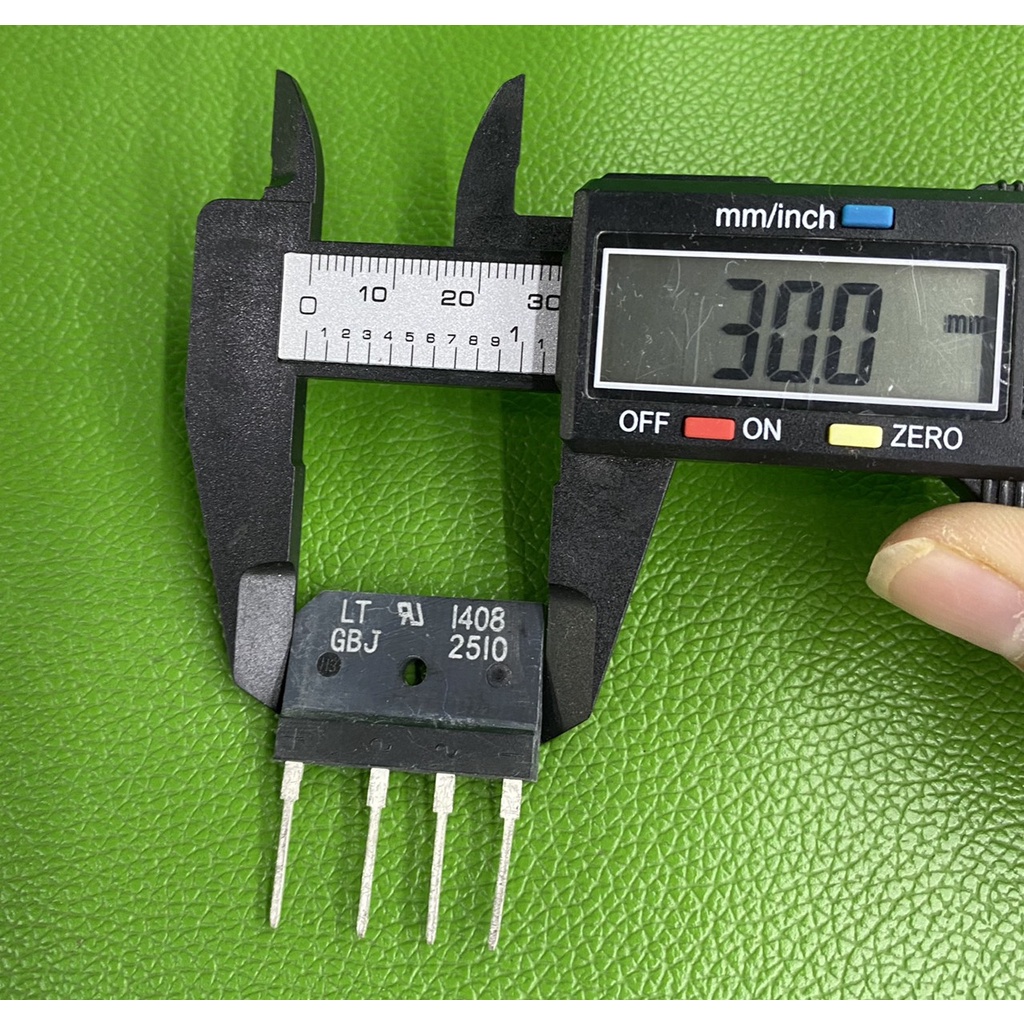 Diode Cầu 25A  1000V  GBJ 2510 Dẹp NEW