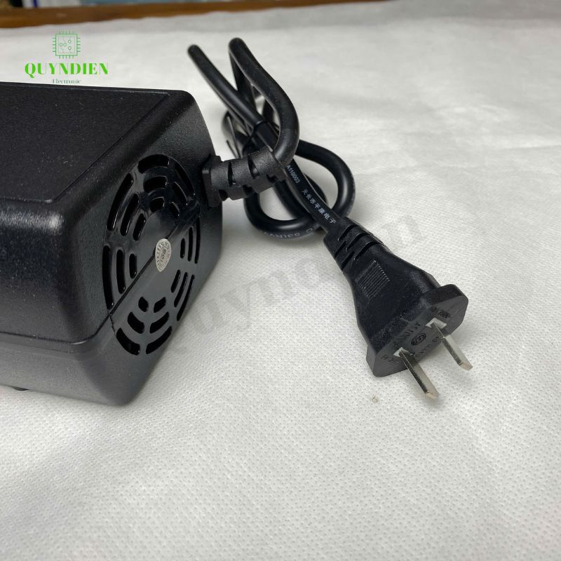 Bộ Sạc Pin Olympus 3S 12.6V-20A Kẹp Đỏ Đen