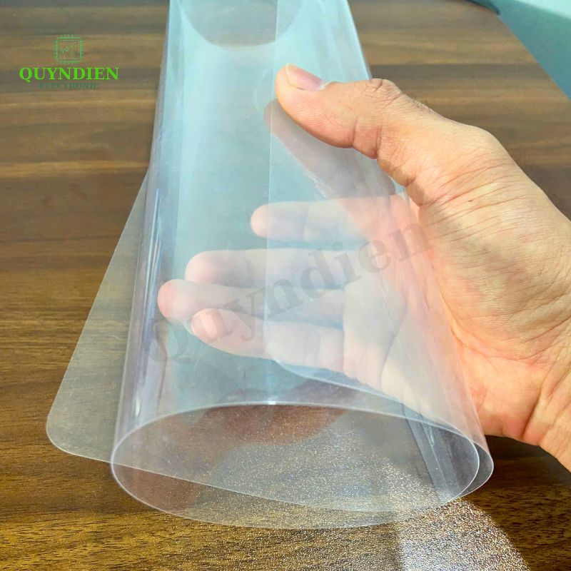 Giấy Phim Trong Cách Điện Khổ 35x42cm