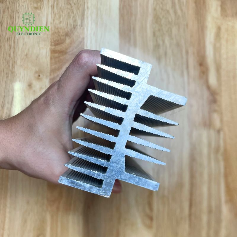 Nhôm 2U dài 220mm (220x84x58mm) loại dày, tản nhiệt cho main công suất