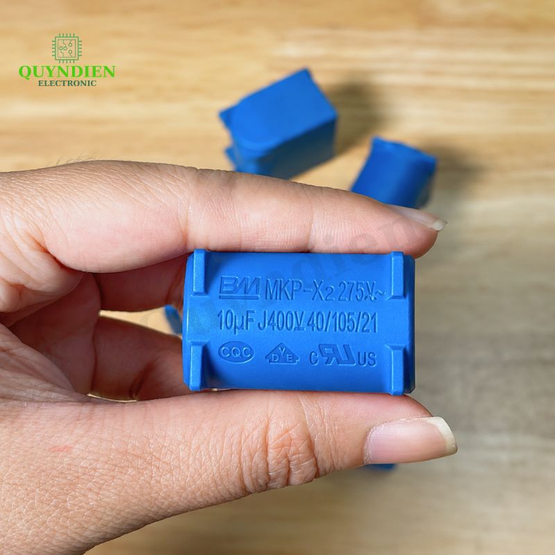 Tụ Bếp Từ 10uF 275VAC/400VDC Màu Xanh Loại Đứng Xát Lớn