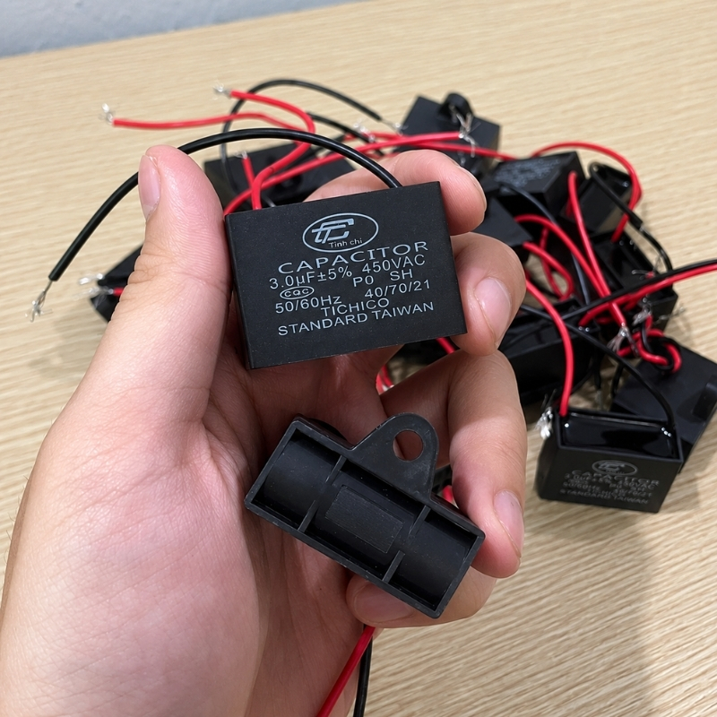 Tụ Đề Kapa Vuông Tinh Chi 3uF 450VAC