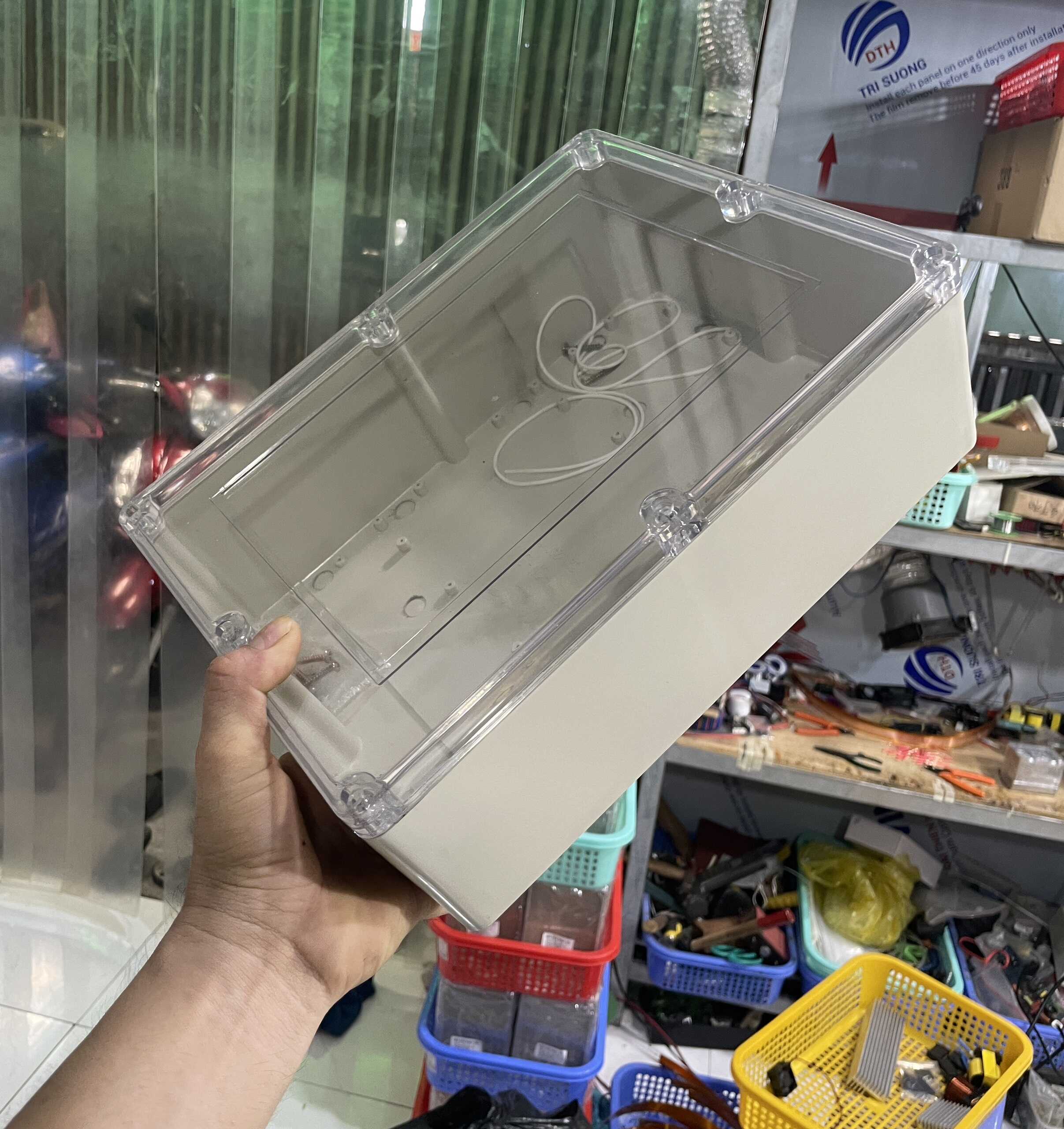 Hộp nhựa ABS 320x240x110mm WANCHI