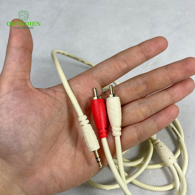 Dây Loa 1 Đầu 3.5 Ra 2 AV Loại Xịn Chống Nhiễu CHOSEALAQ5215 Dài 1.8m