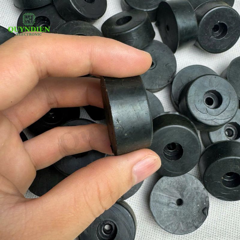 Chân Đế Cao Su Tròn Chống Rung Giảm Ồn Cho Loa Ampli 37x16mm