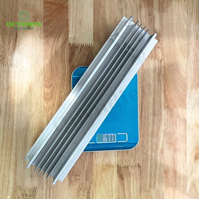 Nhôm 2U dài 330mm (330x84x58mm) loại dày, tản nhiệt cho main công suất