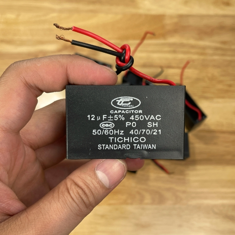 Tụ Đề Kapa Vuông Tinh Chi 12uF 450VAC