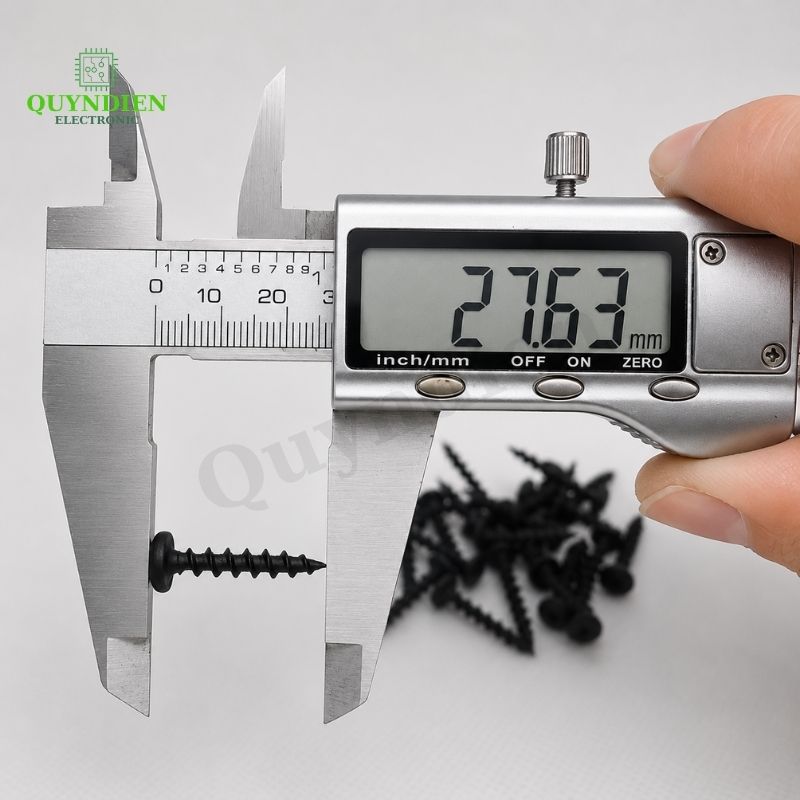 Ốc Vít M4x25mm Taiwan Ren Thưa Nhọn