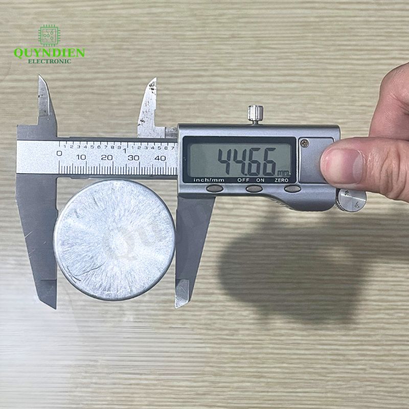 Tụ Nhôm Dây 35uF - 450V