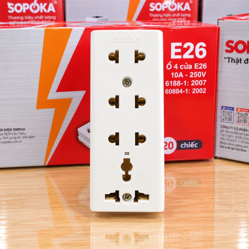Ổ Cắm Điện 4 Cửa Công Suất 2200W E26