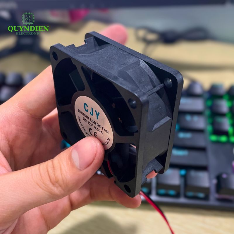 Quạt Tản Nhiệt 12V 6x6x2.5cm 0.3A Không Chổi Than