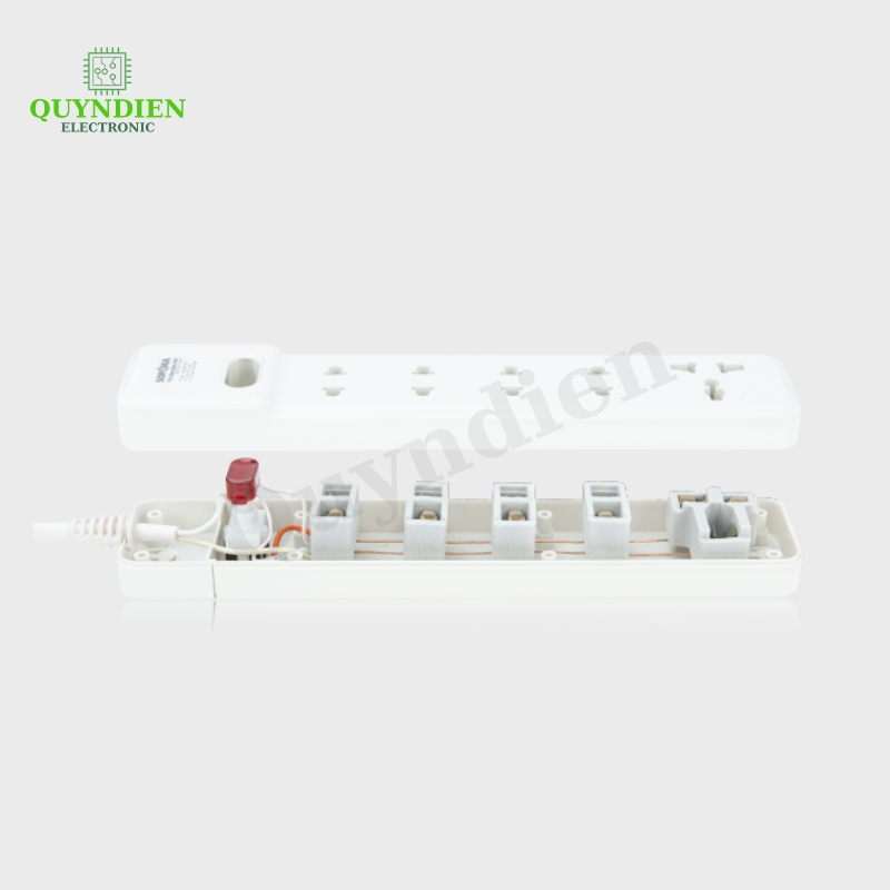 Ổ Cắm Lõi Sứ Chống Cháy 2200W 4M2-5 Vỏ Nhựa ABS Chống Vỡ