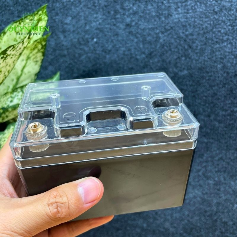 Vỏ Bình Đề Xe Máy YT4 Cọc Tròn Nắp Trong
