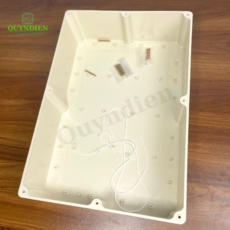 Hộp Nhựa ABS WANCHI 380x260x120mm Màu Trắng Nắp Đục