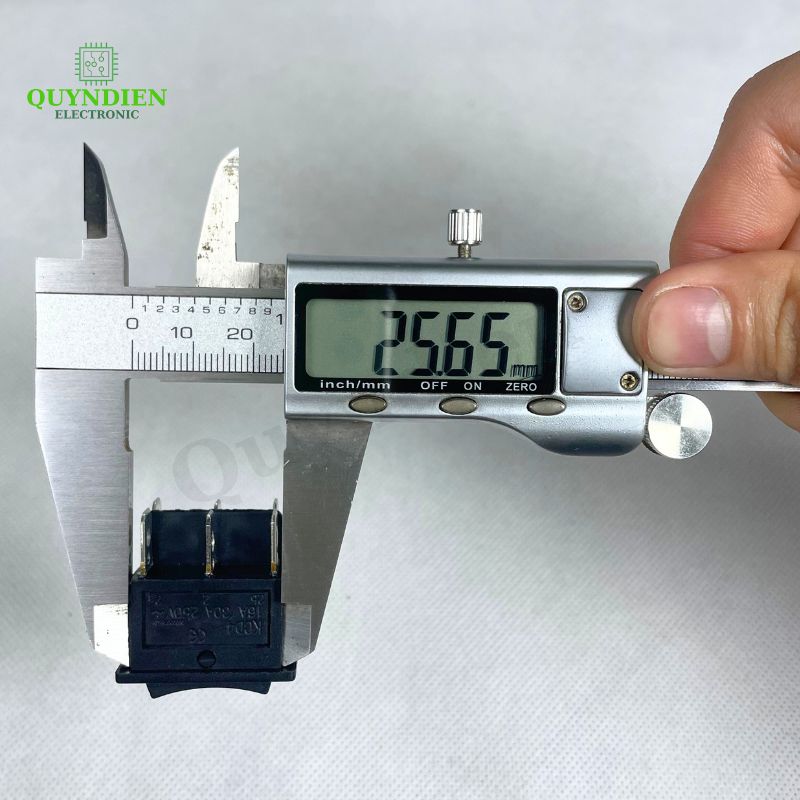 Công Tắc Bập Bênh 6 Chân KCD4 16A/30A 250V Đen Không Đèn