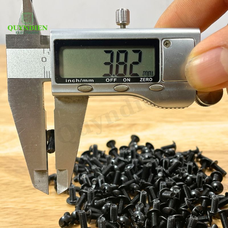 Ốc Vít Đầu Dù Ren Mịn M4=4x10mm Màu Đen - 100 Con