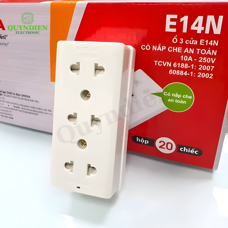 Ổ Cắm điện 3 Cửa Có Nắp Che An Toàn E14N