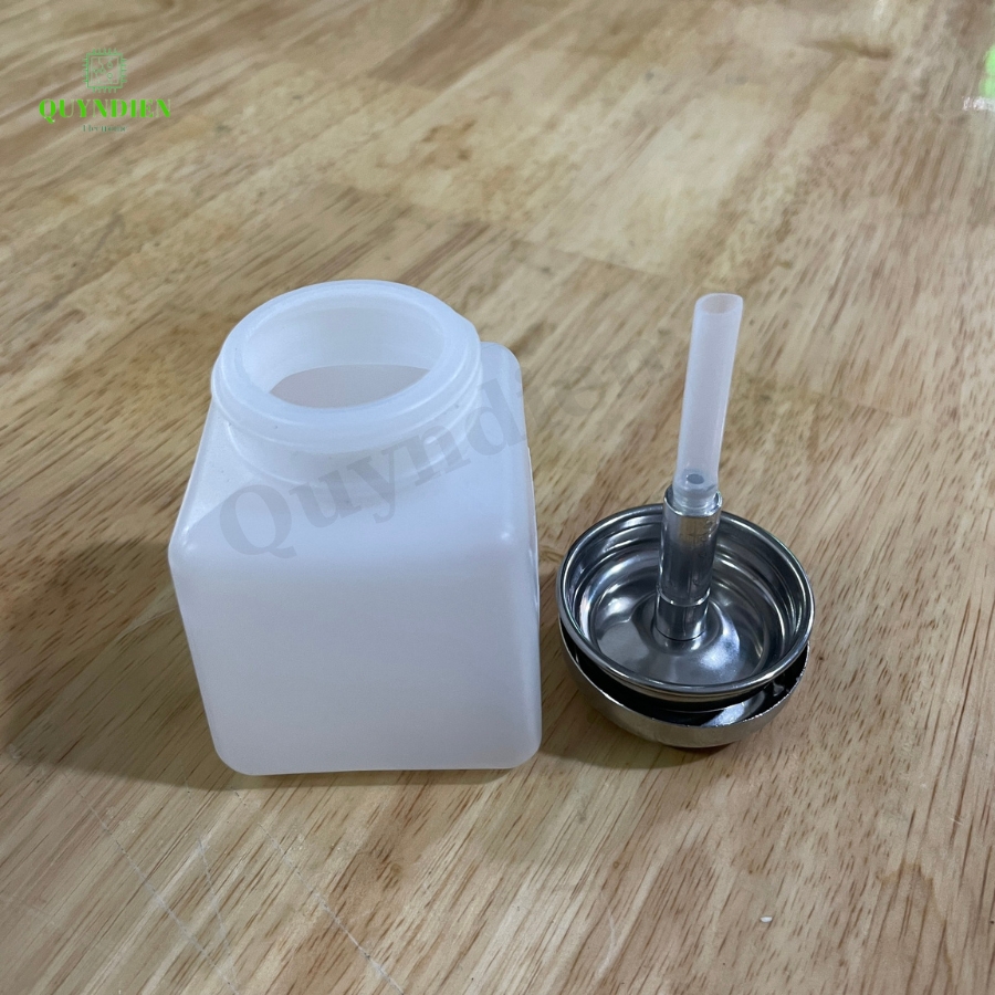 Lọ đựng dung dịch cồn xăng nước rửa mạch có nắp ấn 100ml 200ml 250ml