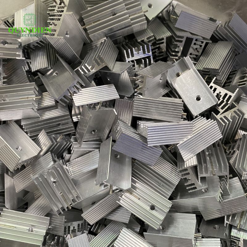 Nhôm tản nhiệt 7805 loại đẹp