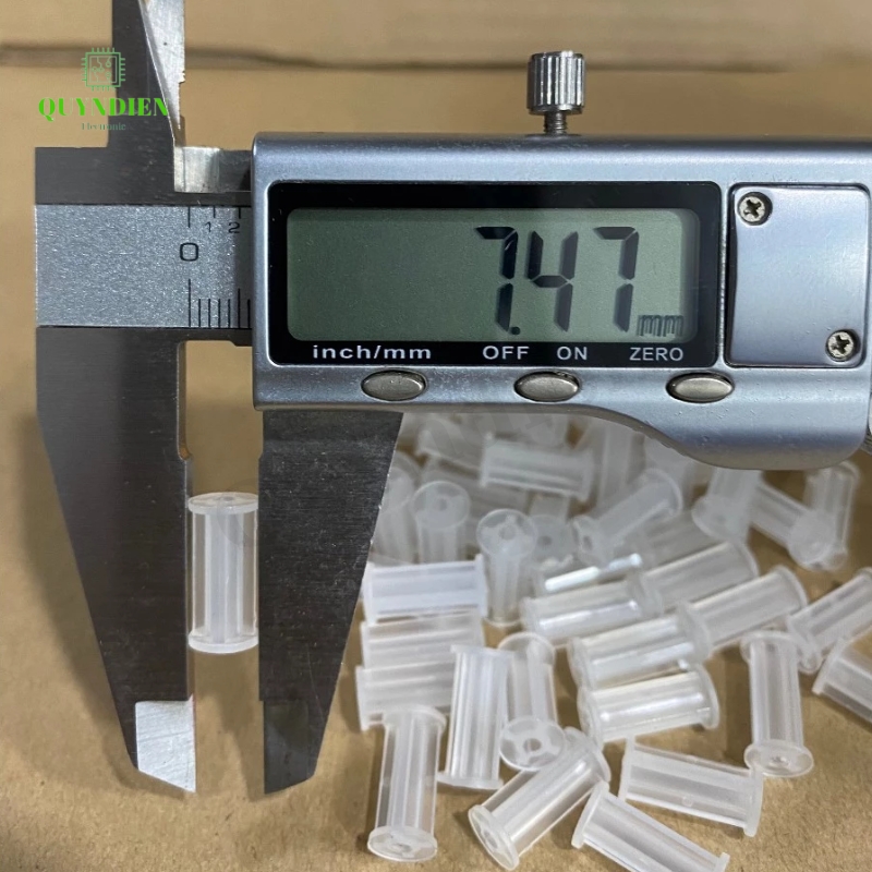 Chốt nhựa đệm board mạch 15mm (đế kê boar loai vặn ốc vít nhọn 3mm ) [SET 100 Chốt]