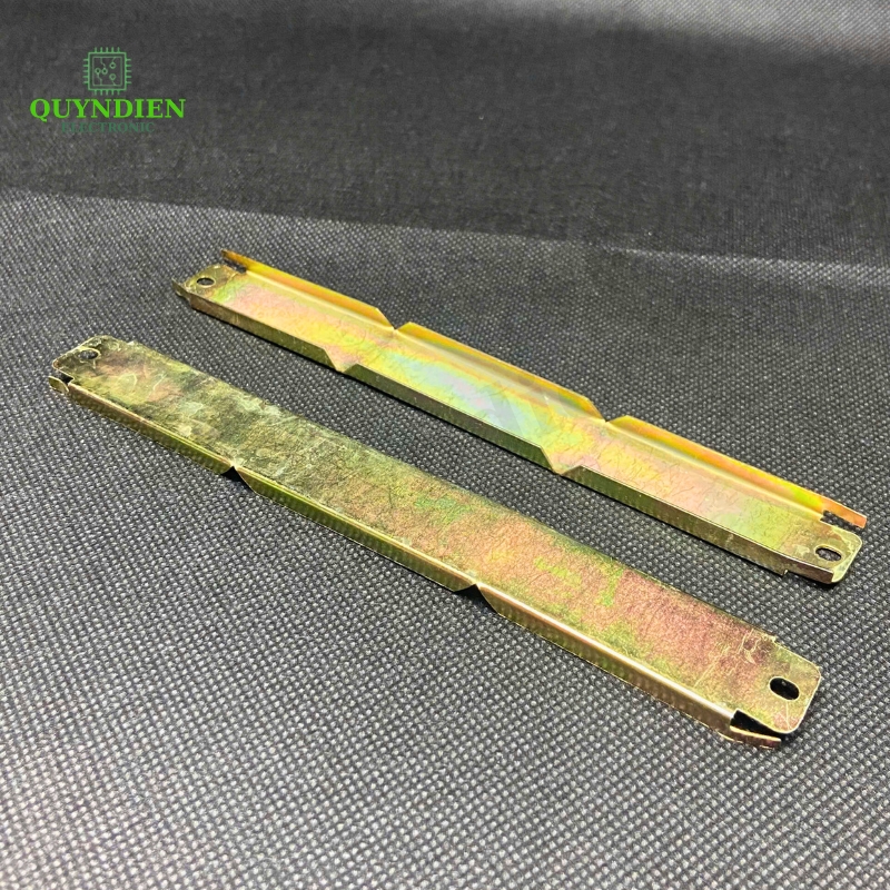 Bát Áo Gong Fe sắt sillic 20mm dài khuôn 20mm dùng cho Biến Áp