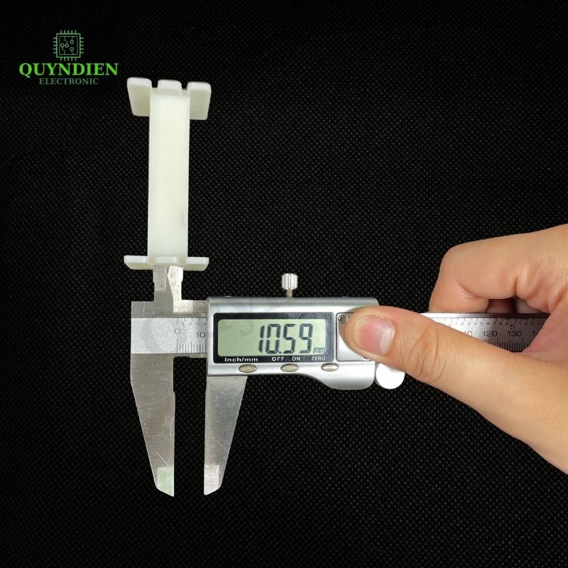 Lõi Nhựa Vuông Dài 60mm Quấn Cuộn Cảm Phân Tần Loa - Màu Trắng Sữa