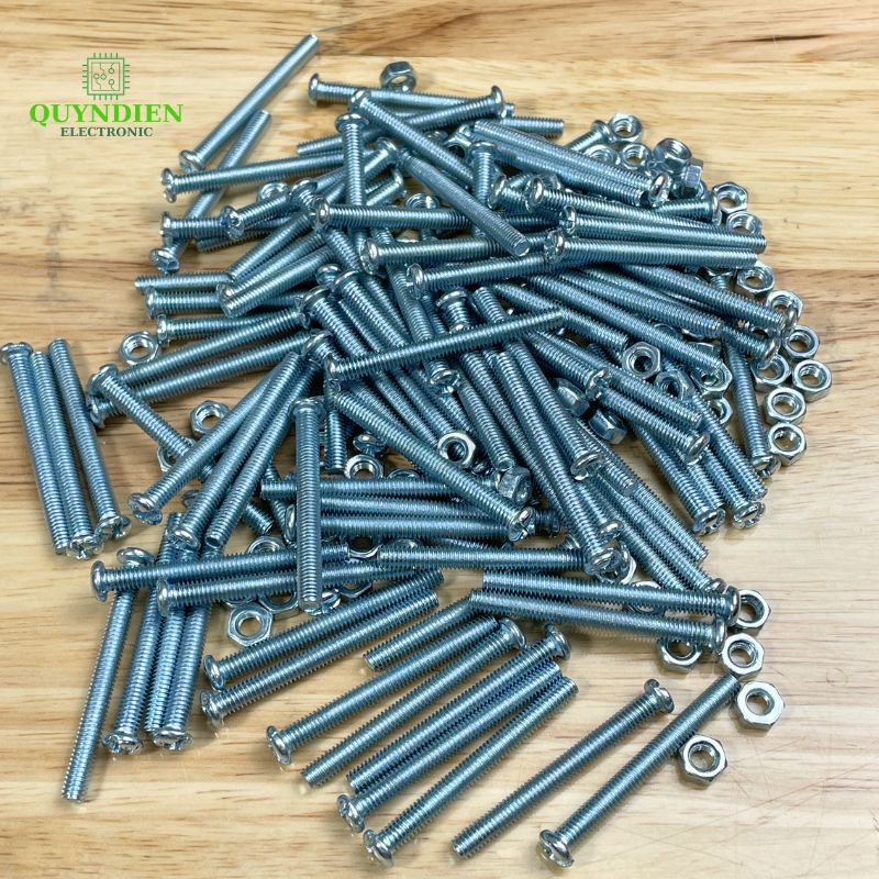 Ốc Vít M4x40mm Có Kèm Tán - Túi 100 Con