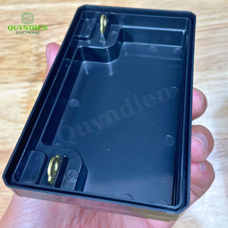 Vỏ Bình Đề Xe Máy YT7 Cọc Vuông Nắp Đục