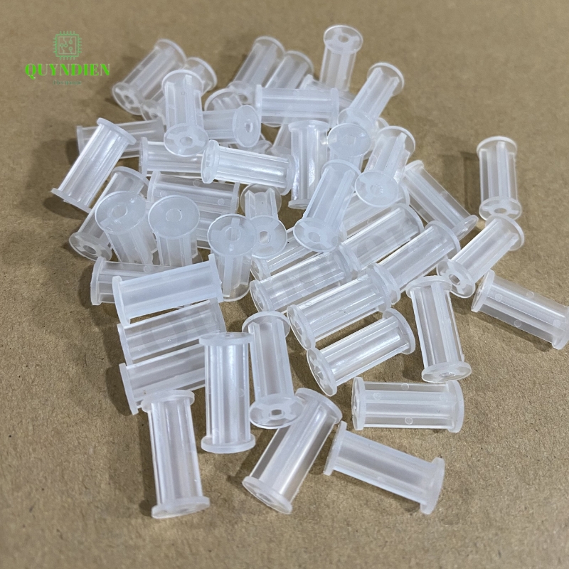 Chốt nhựa đệm board mạch 15mm (đế kê boar loai vặn ốc vít nhọn 3mm )