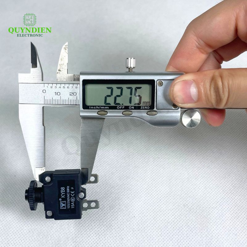 Relay Cầu Chì Tự Động Ngắt 15A