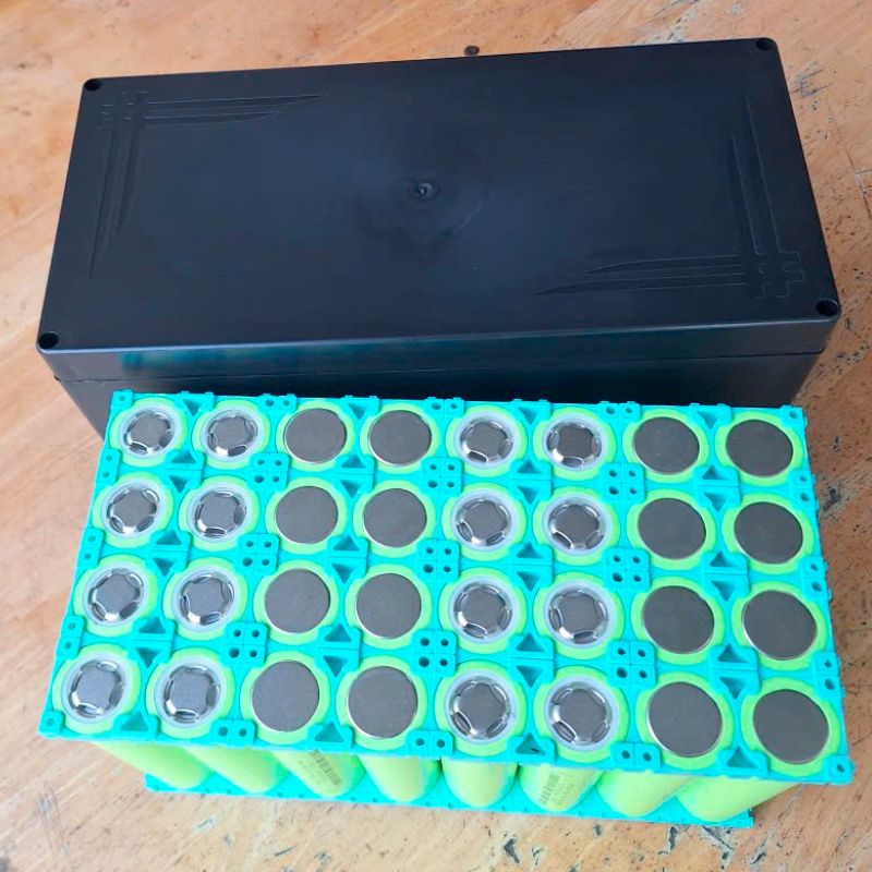 Hộp Đựng Pin Xe điện 16s 2p 51v 30ah Vy Anh 315x150x160mm Bảo Vệ Pin