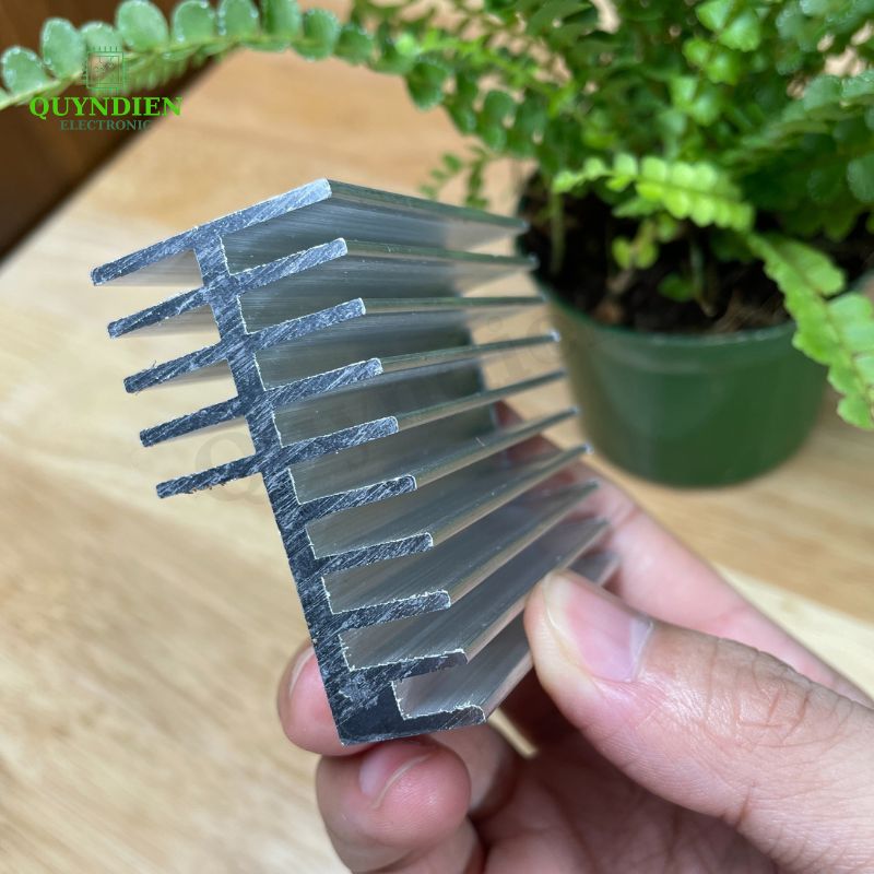Nhôm tản nhiệt 2 tầng 10 cánh 65x56x31mm
