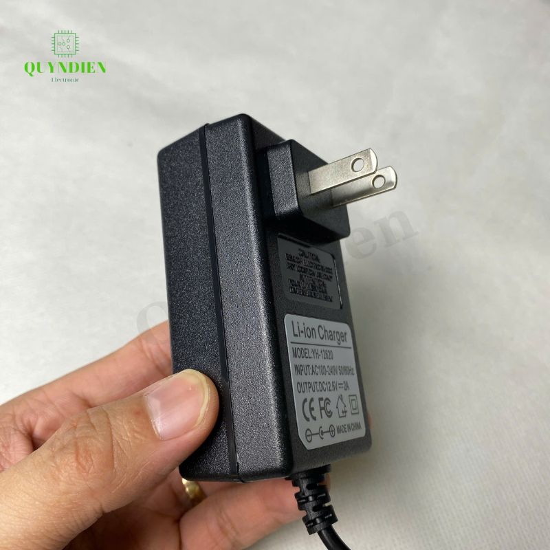 Bộ Sạc Pin Lithium 3S 12.6V-2A Jack 5.5x2.5mm