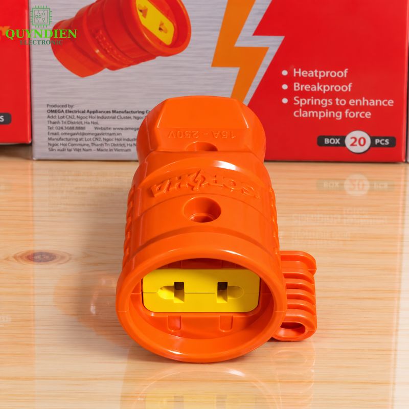 Phích Cắm Cái Chịu Tải Cao 3000W