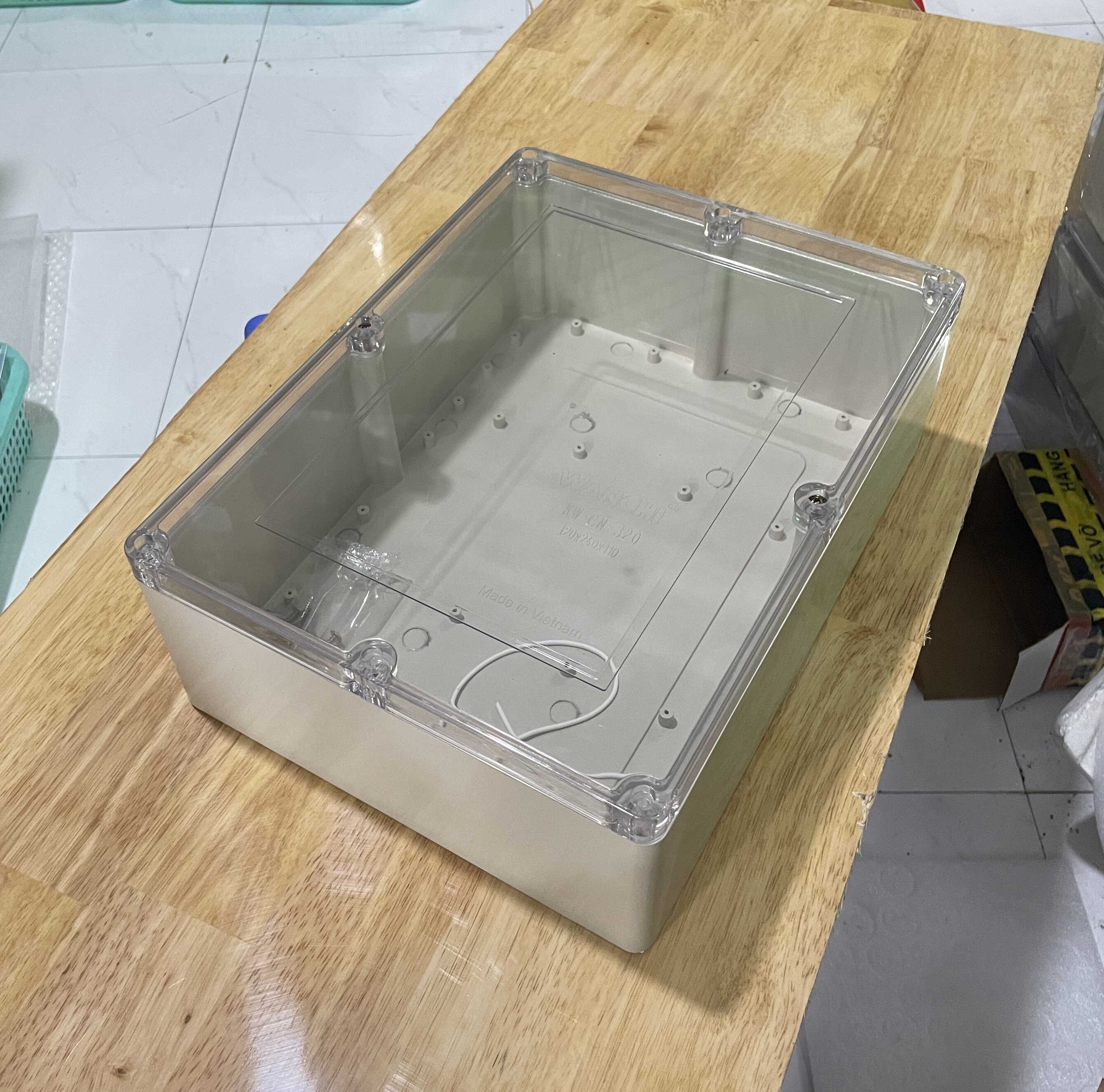 Hộp nhựa ABS 320x240x110mm WANCHI