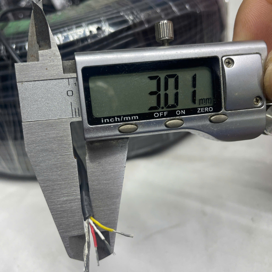 Dây 3 tín hiệu đồng xi bạc 3mm màu đen 26 AWG