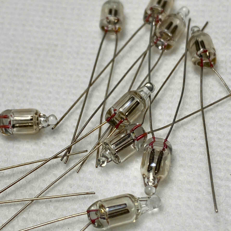 Bóng đèn báo nồi cơm điện Đèn tín hiệu neon 220v kèm điện trở 220k