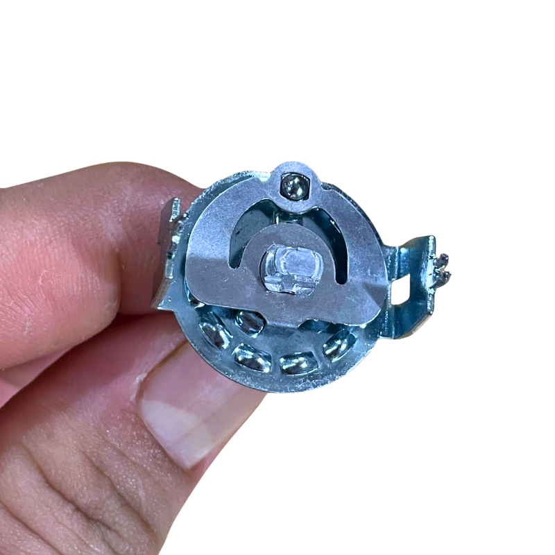 Công Tắc Xoay Kênh 2-3 kênh 4-6 vị trí có kèm tán