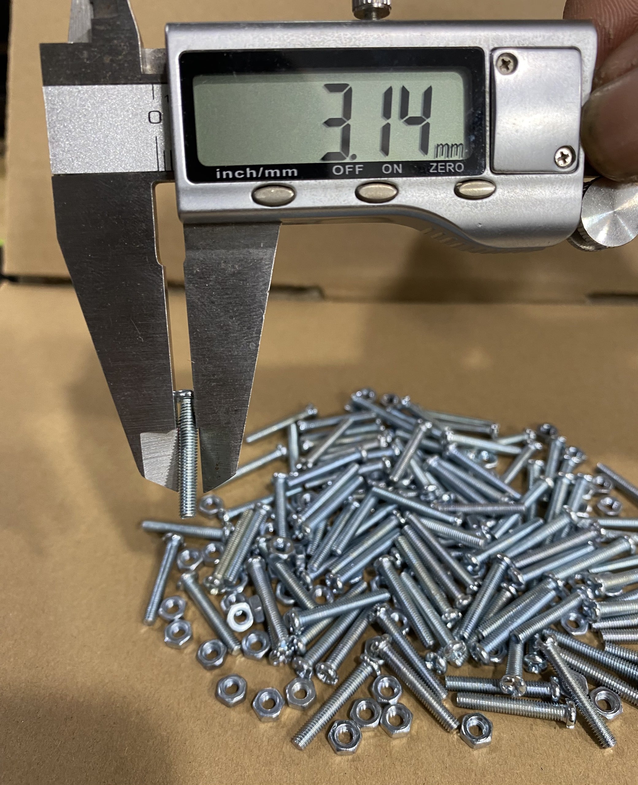 Ốc vít tán 3ly thân M3 dài 1cm/1.2cm/1.5cm/2cm/3cm/4cm/5cm