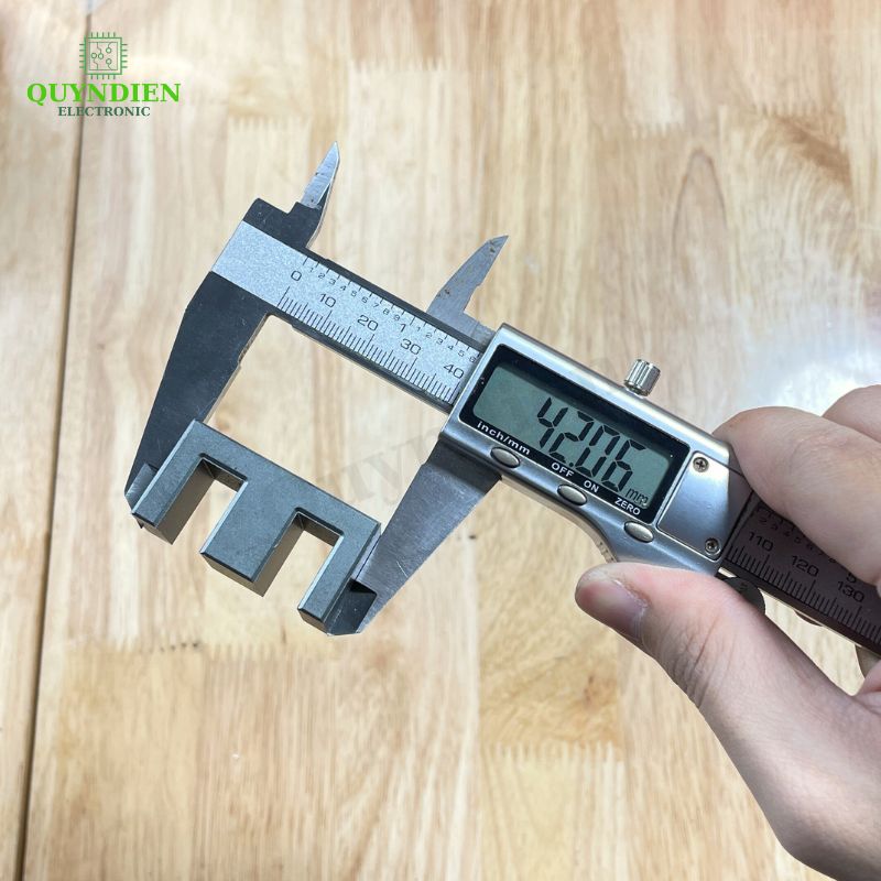 Ferite Biến Áp Xung EE4220 - PC40