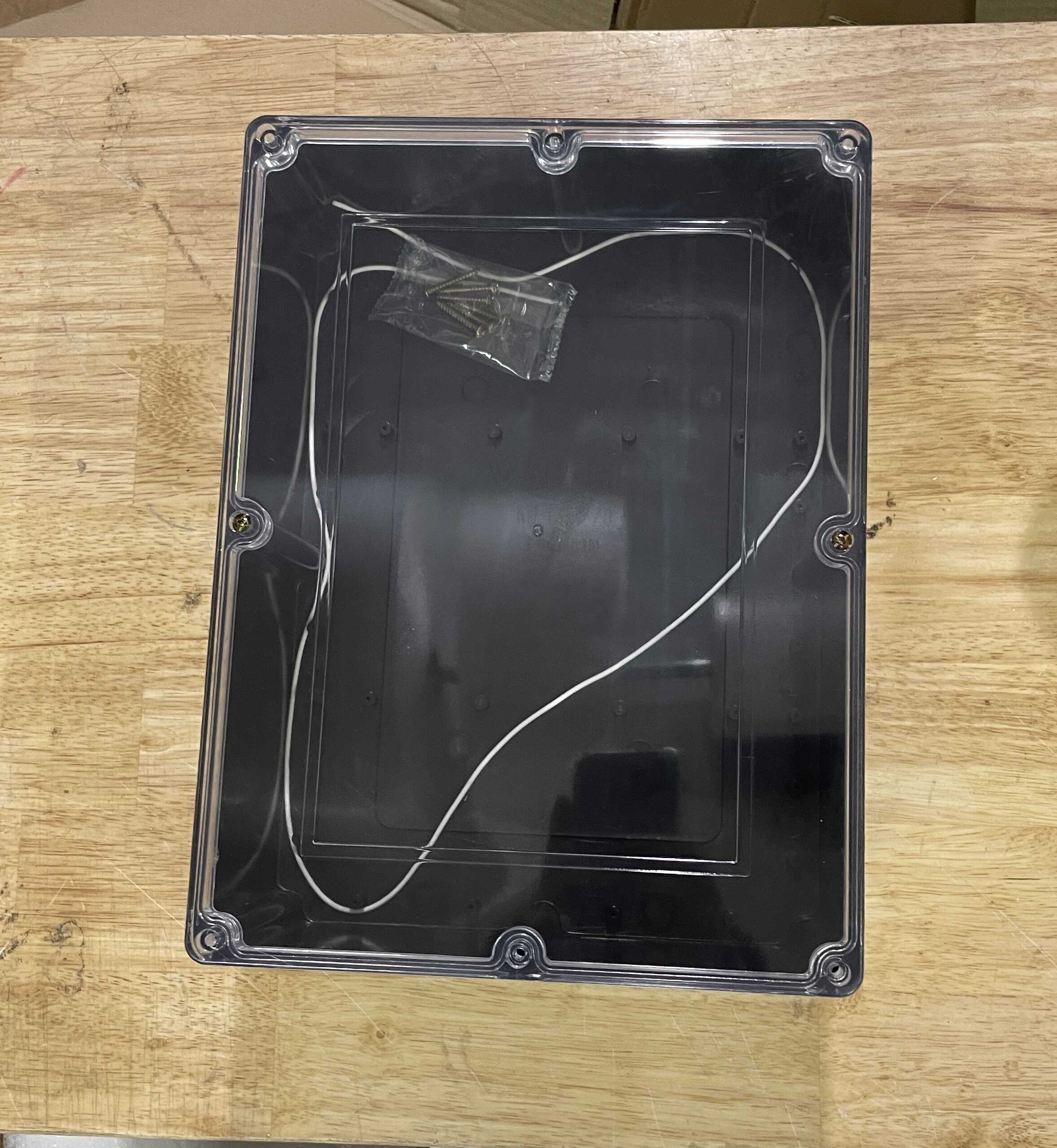 Hộp nhựa ABS 320x240x110mm WANCHI