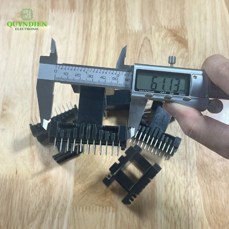 Khuôn Biến Áp Xung EE5520 Đứng (11+11 chân)