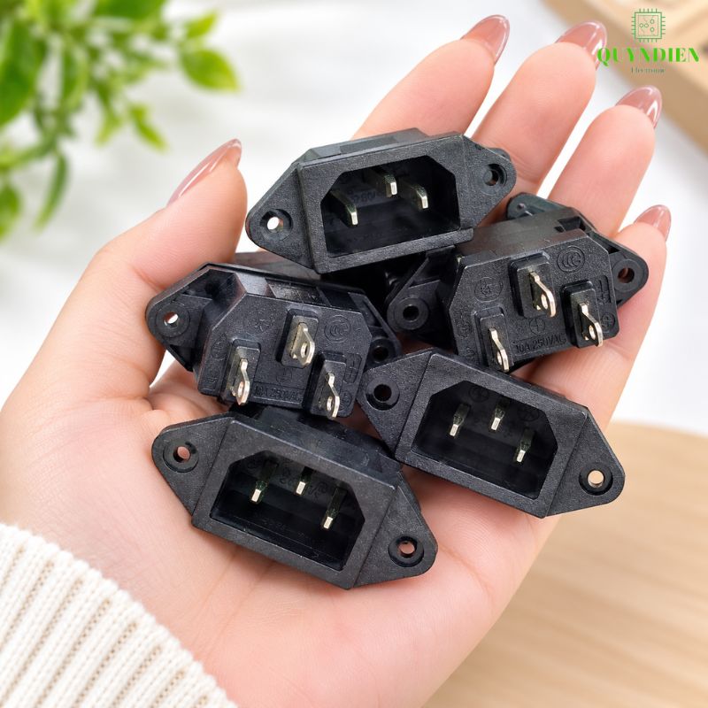 Ổ Jack Nguồn AC 3 Chấu 10A 250V
