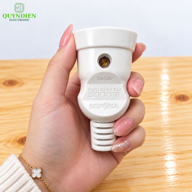 Phích Cắm Cái Chịu Tải Cao 3000W